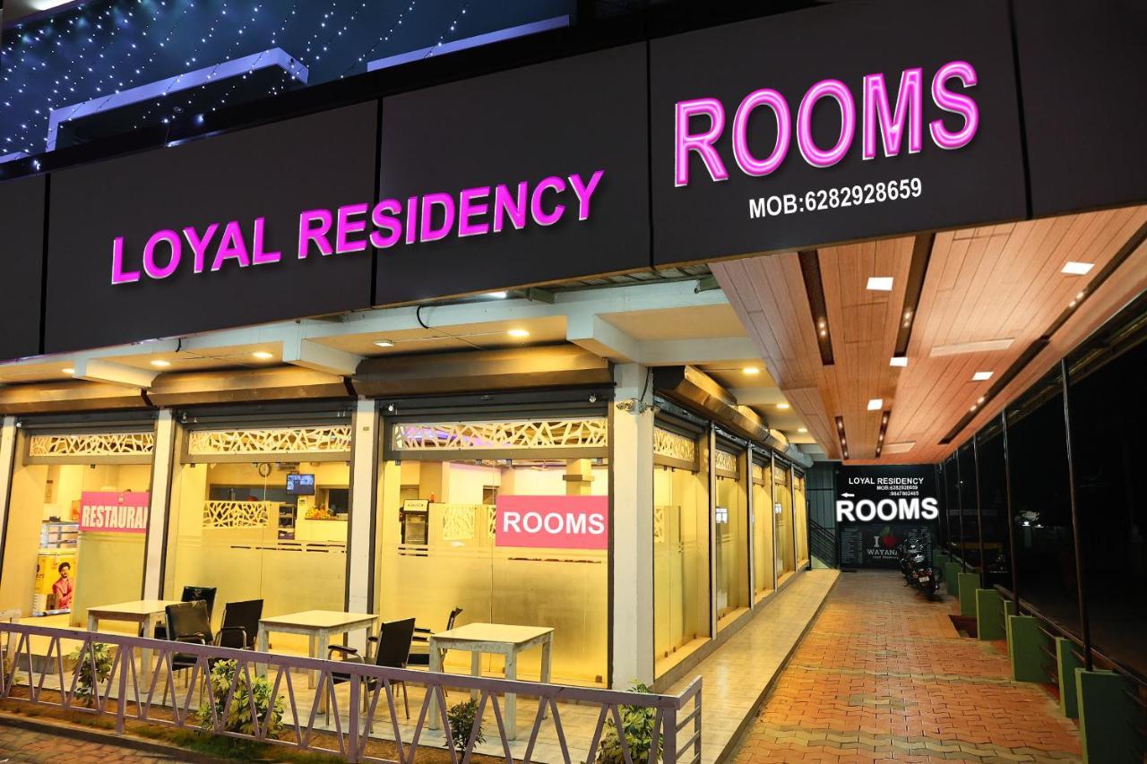 Loyal Residency Bed and Breakfast Sultan Bathery Buitenkant foto