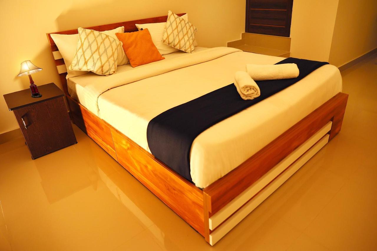 Loyal Residency Bed and Breakfast Sultan Bathery Buitenkant foto